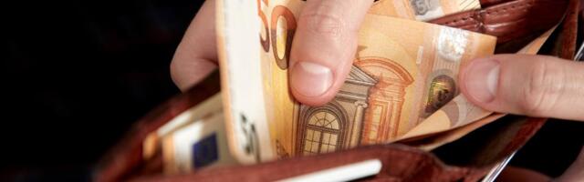 "KAD SAM VIDELA DA JE U NOVČANIKU VEĆA SUMA..." Divna iz Višegrada našla 1.800€, ono što je s tim uradila MNOGI NE BI: "Smatram da je to jedino ispravno" (FOTO)