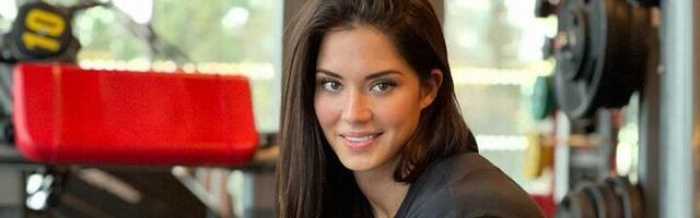 Šta nije u redu sa prelepom Ruskinjom? Preterala? (FOTO)