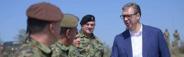 VUČIĆ VEČERAS U KOPNENOJ ZONI! Obilazi vojnike i policajce!