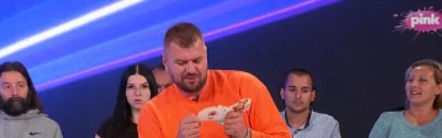 "Koliko je ona tvoja, toliko si i ti njen...":Janjuš naglas pročitao SCENARIO za "Elitu 8" - sve se ZNA UNAPRED?!