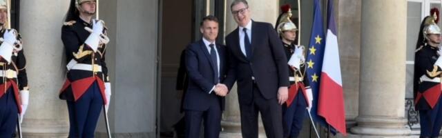 "MI SMO PRIJATELjI" Vučić o ličnom odnosu sa Makronom - Doneo sam mu šest boca vina koje sam izabrao, da pokažem da mi Srbi imamo dobra vina