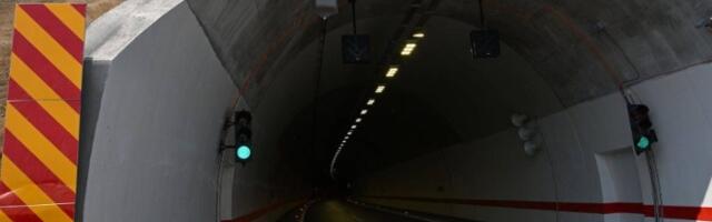 Mesec i po dana od spektakularnog otvaranja, a počelo zatvaranje tunela Laz: Niko ne zna šta se radi