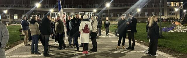 (BLOG) Brucoš kragujevačkog Pravnog fakulteta među privedenim studentima u Novom Pazaru, protest u Kragujevcu (VIDEO)