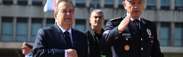 Dačić čestitao Dan Vojske Srbije: Snažan oslonac stabilnosti i snage naše države