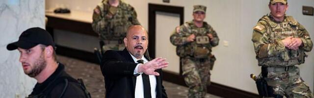 Napadač na večeri u Vašingtonu optužen za pokušaj ubistva Trampa