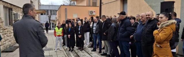 SPOR OKO IZGRADNjE SOLARNIH ELEKTRANA U AVTOVCU KOD GACKA: Meštani strahuju za svoju budućnost