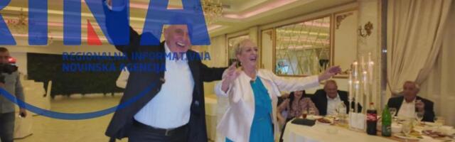 Nevenka i Vlastimir proslavili 50 godina braka, svakog dana išao do govornice da je pozove