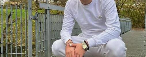 SA 19 MLATIO PARE, MESEČNO ZARAĐIVAO 15.000 € PA PROPAO! Sve prodao za sitne pare, vratio se kod mame JEO HLEB I PAŠTETU: Evo čime se bavi sad, iznenadićete se!