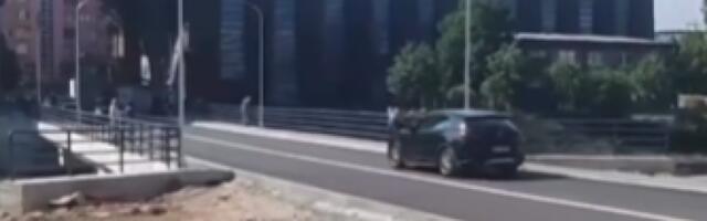 Удар на српску заједницу: Курти отворио пешачки мост на Ибру