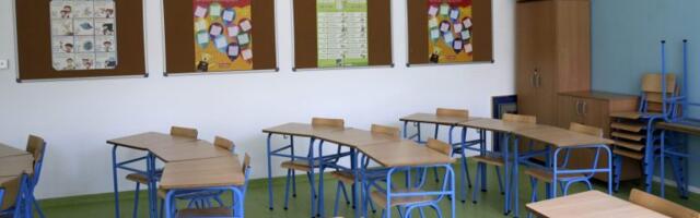 Netačne tvrdnje o „velikim promenama“ u školama od 1. septembra: Šta se zaista menja i kada počinje da važi?