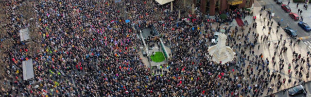 Protest inicijative ProGlas na Terazijama, ovacije za Mariniku Tepić