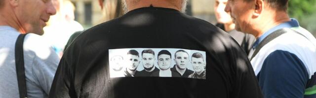 Otac Uroša Blažića vitlao pištoljem pred unukom: Prikazan snimak na suđenju