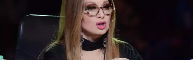 "Pogledi, dodiri, leptirići u stomaku" Danica Maksimović o USPEŠNOM LEKARU sa kojim ima SINA, mnogi se pitaju zašto ljubav nisu krunisali brakom: "Ako je ljubav prava..."