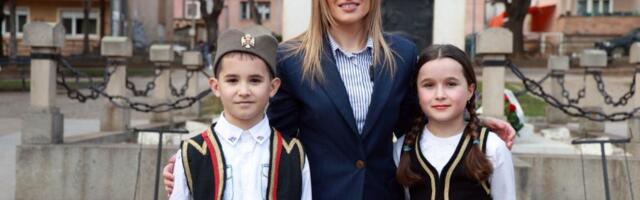 PROŠLOST NE SLAVIMO DA BISMO U NJOJ ŽIVELI, VEĆ DA BISMO IZ NJE UČILI: Jaka poruka ministarke Stamenkovski na godišnjicu Topličkog ustanka (VIDEO)