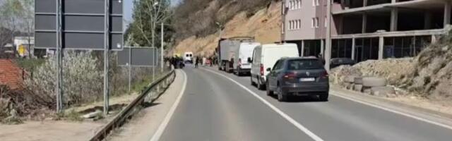 Tinejdžerka (16) preminula na putu do bolnice – Bila s još jednom djevojčicom na trotinetu