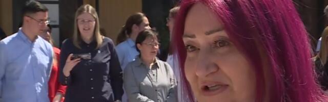 Jednočasovni štrajk upozorenja u pravosuđu: Deo zaposlenih ispred Palate pravde