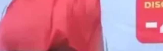 Ovaj bilbord u Rusiji će izazvasti gomilu saobraćajnih nesreća! (VIDEO)
