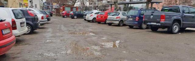 JKP „Pijace i parkinzi“ SMS sistem za naplatu parkiranja plaća 2,3 miliona dinara