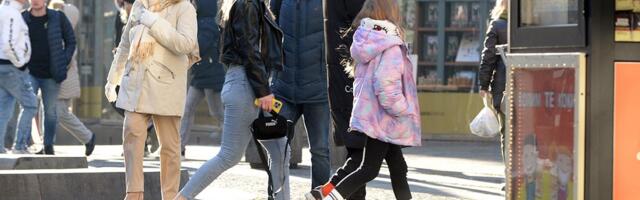 Ljudi idu ulicom i plaču: Nemila pojava u gradovima širom Srbije - doktor otkrio o čemu se radi