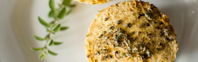 Iznenadite sebe i porodicu: Recept za slane mafine sa pireom od batata i semenkama konoplje