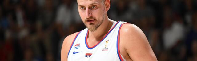 Ovo mu znači više od NBA prstena: Jokić sa ćerkom i sinom slavio veliki uspeh /VIDEO/