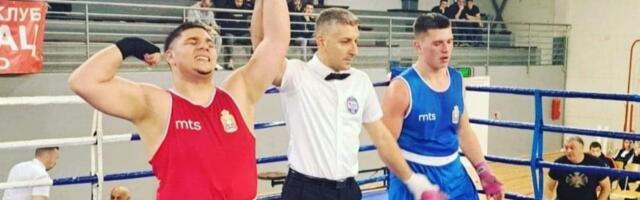 Bokserski klub Naissus: Gabrijel Makić Junior u teškoj kategoriji +80 novi državni Prvak