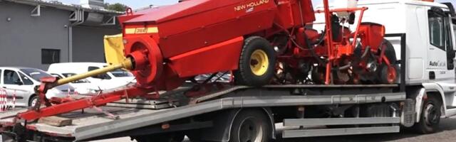 Milenko Kostić i “Auto Čačak“ uputili donaciju od tri miliona dinara domaćinstvu postradalom u požaru u okolini Prokuplja