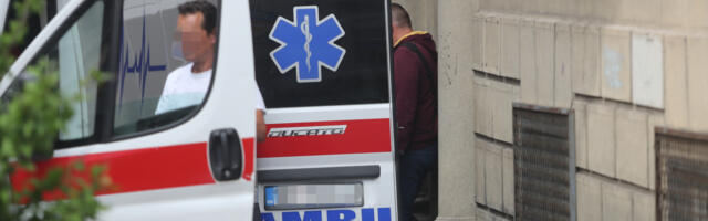 UDES U ZEMUNU Dve osobe zadobile su povrede u sudaru