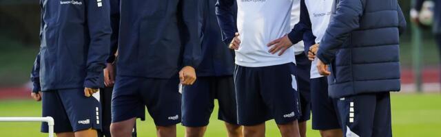 OZBILJNA POVREDA REPREZENTATIVCA SRBIJE: Taman se ustalio u Premijer ligi! Ovo nikako nije dobro! Čeka ga duga pauza!