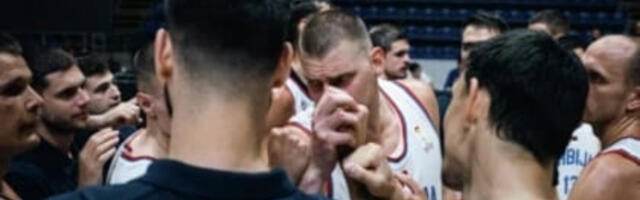 Jović predvodio Srbiju do pobede, Jokić upisao dabl-dabl
