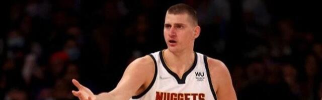 Jokić ponovo u MVP modu: Dabl-dabl Džokera za poluvreme, Denver prosuo +17 u poslednjoj četvrtini
