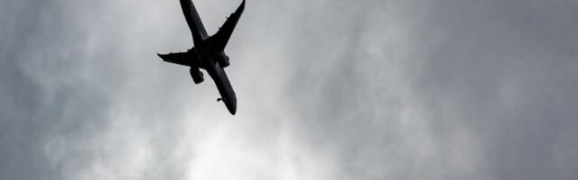 Drama: Avion sa fudbalerima Crne Gore nije mogao da sleti!