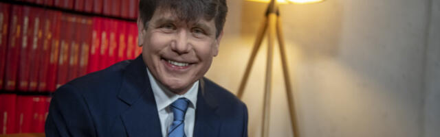 DOKAZ DA NIJE ZABORAVIO SVOJE SRPSKE KORENE! Rod Blagojević peva "Tamo daleko" u Banjaluci! (VIDEO)