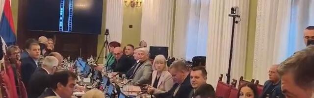 ZAVRŠENA SEDNICA ODBORA ZA OBRAZOVANJE, OVO JE ZAKLJUČAK: Organi univerziteta da se pridržavaju propisa o bezbednosti studenata