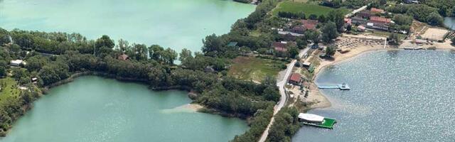 Zvanično otvorena letnja sezona na omiljenom gradskom kupalištu Peskara