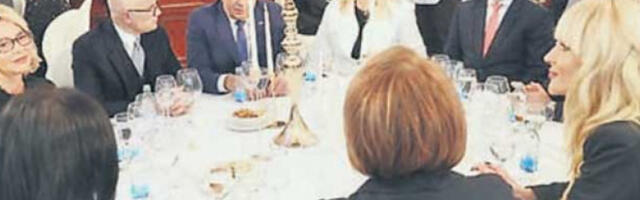 Вучевић: Србија поклонила милион евра деци Српске у акцији „С љубављу храбрим срцима”