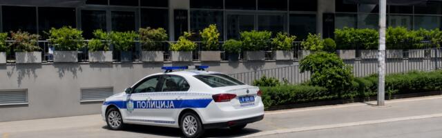 (VIDEO) Drama na Novom Beogradu: Vlasnik restorana ranjen u pucnjavi, napadač uhapšen
