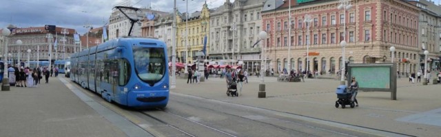 Snošaj je zabranjen, a potvrda iz crkve obavezna - svi dele hit oglas za stan i ne veruju šta vlasnica traži od stanara