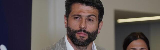 Šapić se blamira: Nekad Nambija, danas "Kjubik"