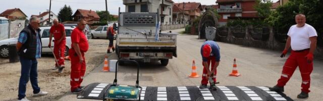 Za bezbednije kretanje: Saobraćajno uređenje zone OŠ  Dositej Obradović