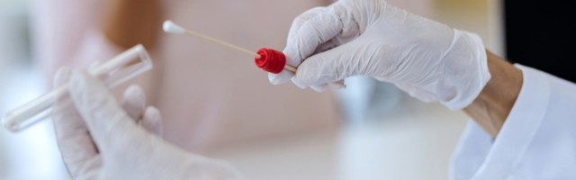 Slovenija: 22 žrtve, 1.685 novozaraženih