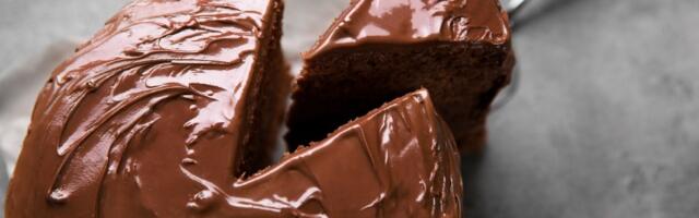 Slavska torta puna oraha i čokolade: Kraljica praznične trpeze