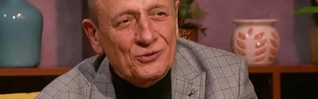 Samo dva puta je pokazao svoj dom, oba puta iz istog razloga: Ovde živi pevač koji mesečno prima 28.000 dinara penzije