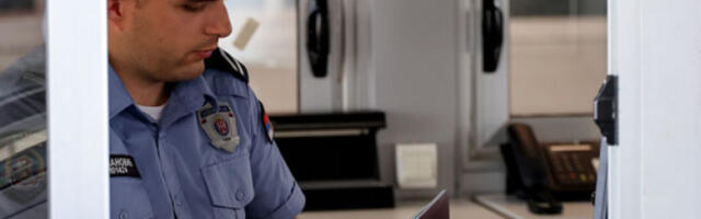 АМСС: Саобраћај на границама и ауто-путевима одвија се без застоја