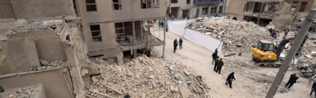 Израелски званичник: Појављују се знаци пукотина у иранском режиму