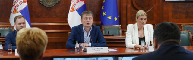 Глишић: За реконструкцију Дома здравља у Батајници 830 милиона динара