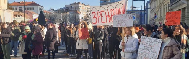 Nezavisni sindikati javnih službi u Zrenjaninu podržali studente i srednjoškolce