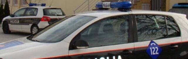 UČENICI IZ NOVOG SADA PRETUČENI U SARAJEVU: Huligani ih napali ispred pozorišta