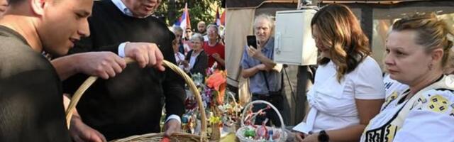 HVALA VAM DECO! Predsednik Vučić posle posete studentima u Pionirskom parku: Ohrabrili ste Srbiju i promenili svest kod ljudi (FOTO)