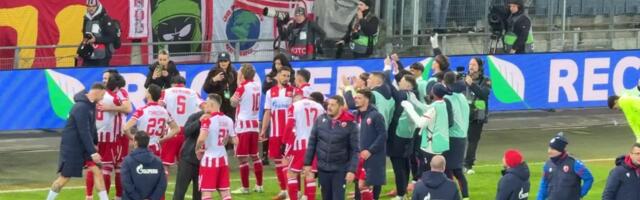 Arnautović na ramenima nosi Tiknizjana: Emotivno slavlje crveno-belih na stadionu Šturma